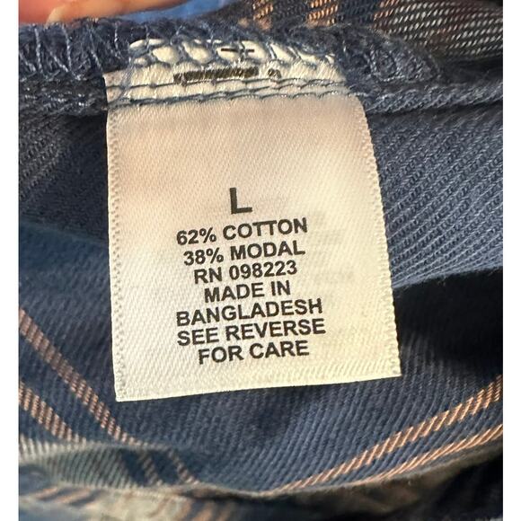 Magellan Women's Lons Sleeve Willow Creek Blue Flannel Boyfriend Fit Large - Picture 6 of 8